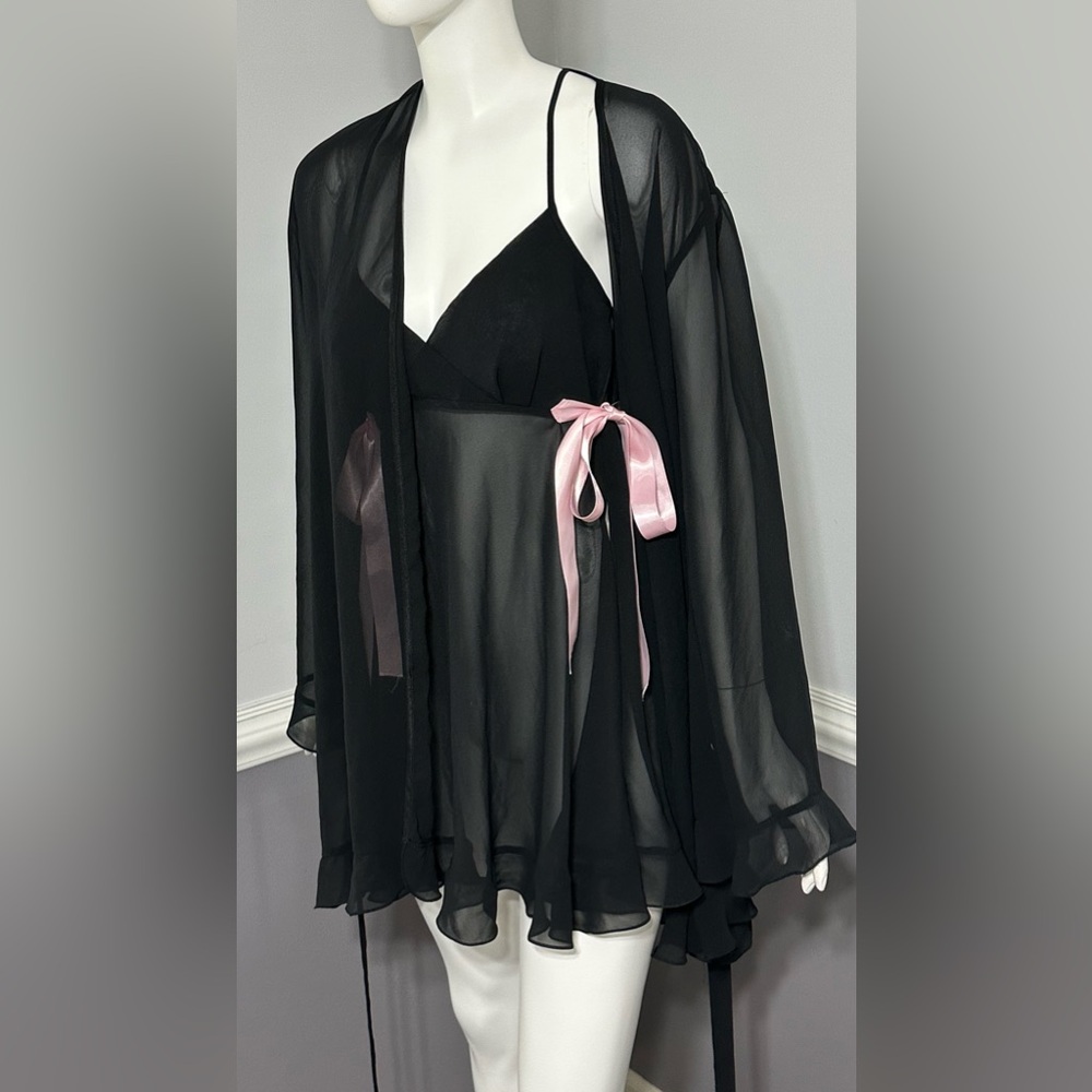 Flora Nikrooz Black Sheer Babydoll Robe Chemise Ruffle Pink Tie Sexy Feminine‎ M